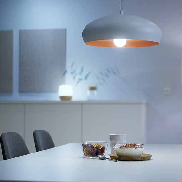 WiZ älylamppu, 806 lm, E27, RGBW, Wi-Fi, 2 kpl