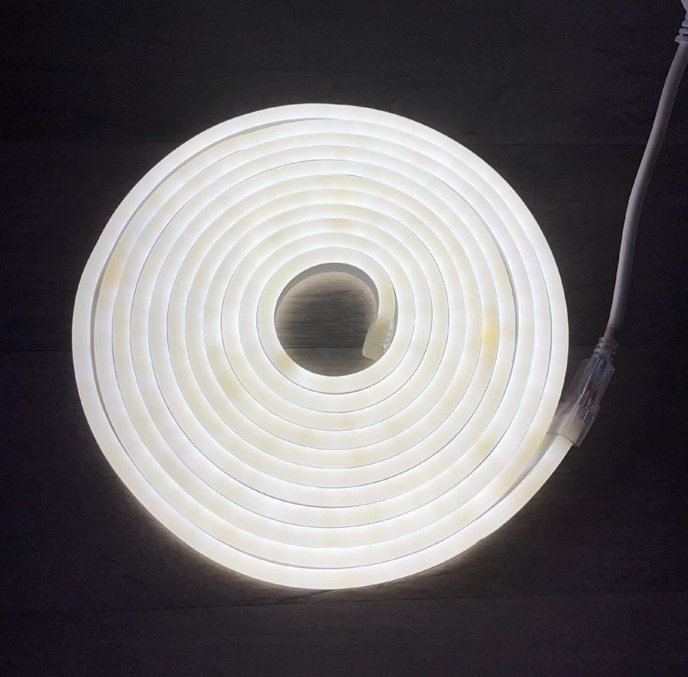 LED ljusslinga kallvit 5m