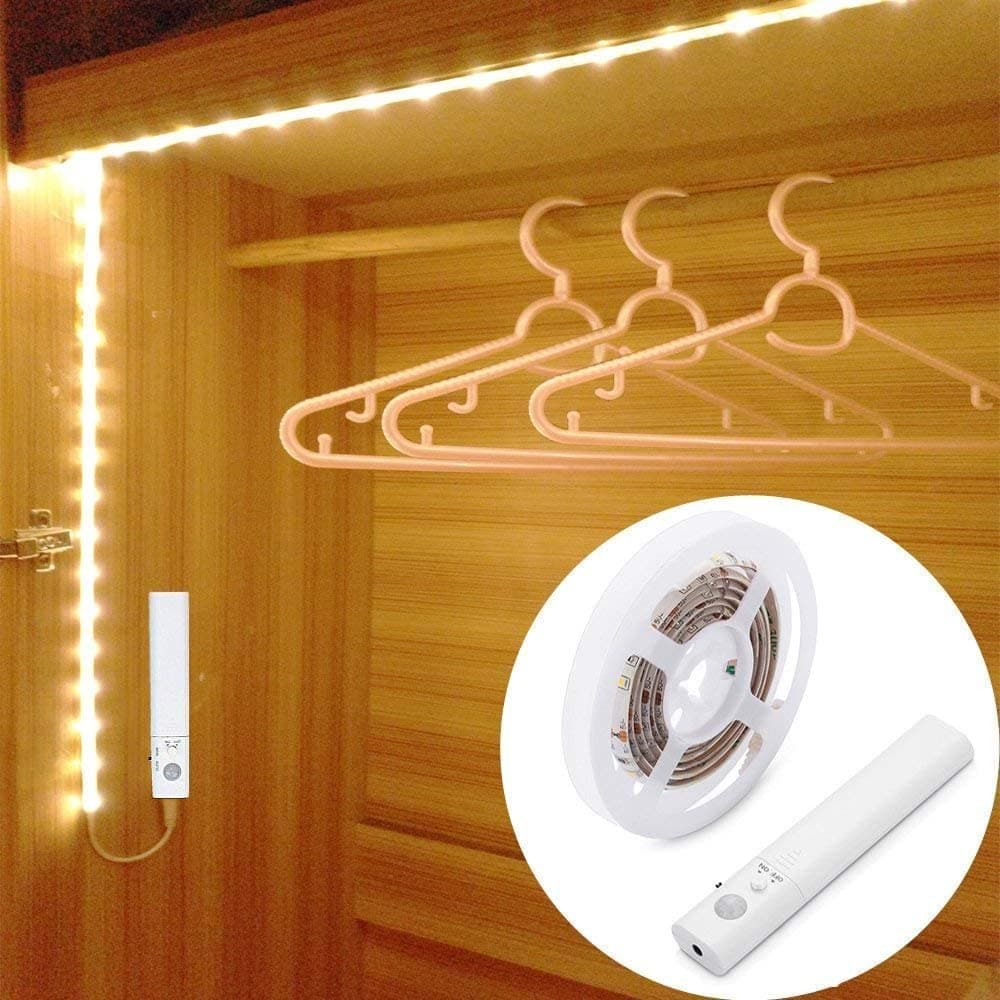 LED remsa, sensorljus , Rörelsesensor garderobsljus, batteridriven varmvit för vägg garderob skåp, trappor, låda, garderob