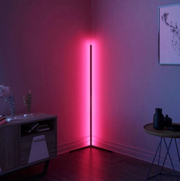 Tuya Smart LED Golvlampa / Hörnlampa med 16 miljoner färger, google home, alexa, wifi