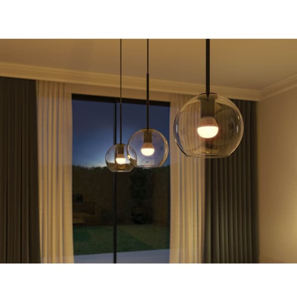 Hue White Ambiance E14 Globe 2-pak