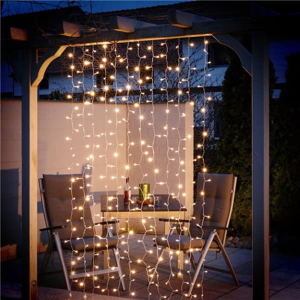 Goobay 300 LED-lysgardin med fjernbetjening, timerfunktion, 8 lysindstillinger, lysdæmper og 31 V ekstern transformer, varm hvid (3000 K)
