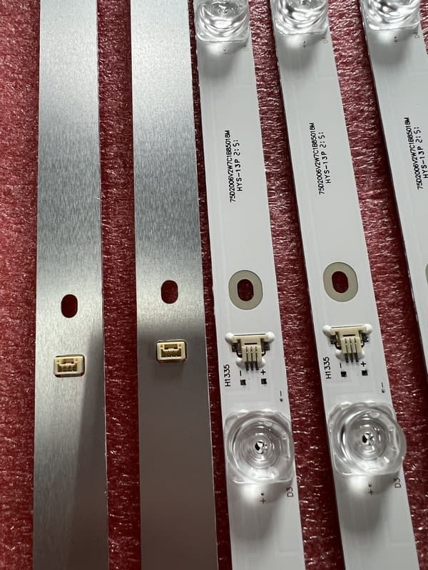 LED-strips til TCL 75-tommers modeller, CE-certificeret, levetid på 100.000 timer.