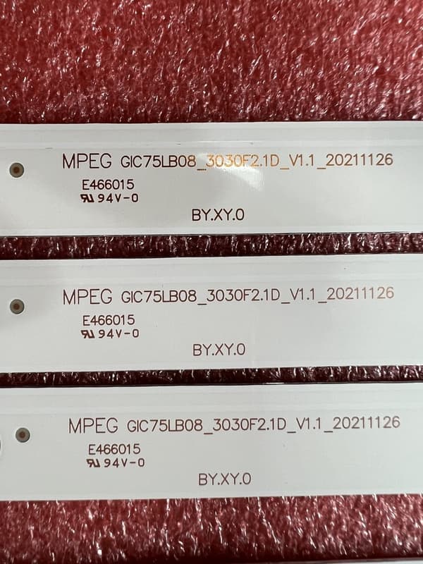 LED-strips til TCL 75-tommers modeller, CE-certificeret, levetid på 100.000 timer.