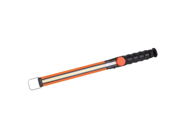 Osram LEDVANCE FLASHLIGHT CAR RECHARGE MULTI-US ladattava taskulamppu