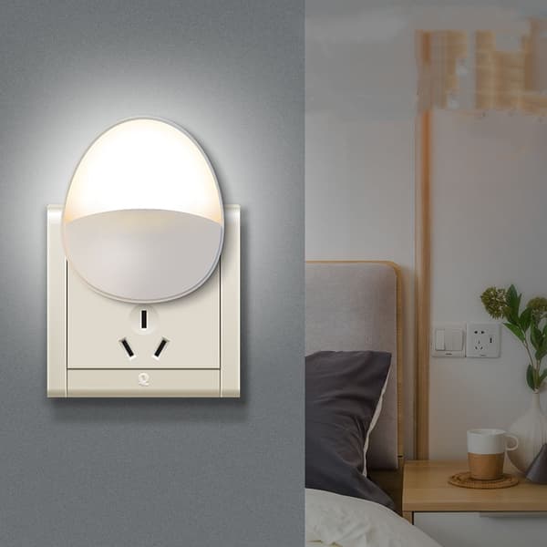 INF Smart Plug-in Natlampe med Dobbelt Lysindstillinger