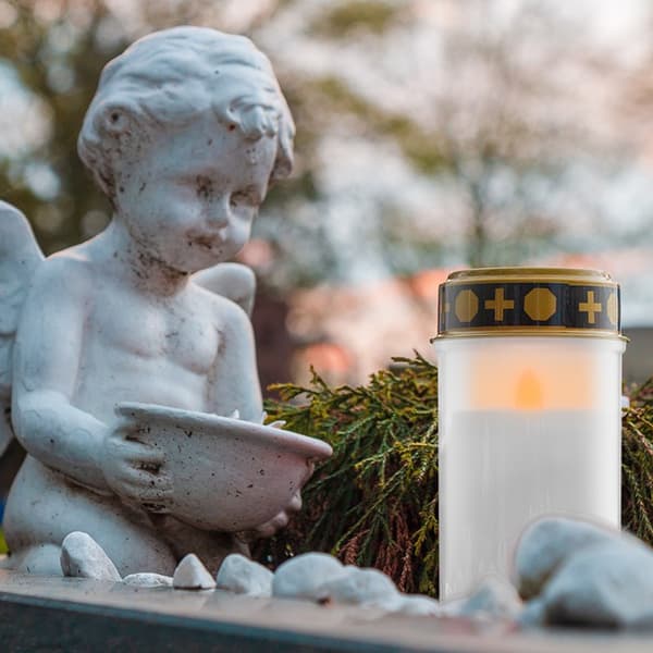 Goobay LED-hautakivivalo ajastimella sisä- ja ulkokäyttöön - Valkoinen