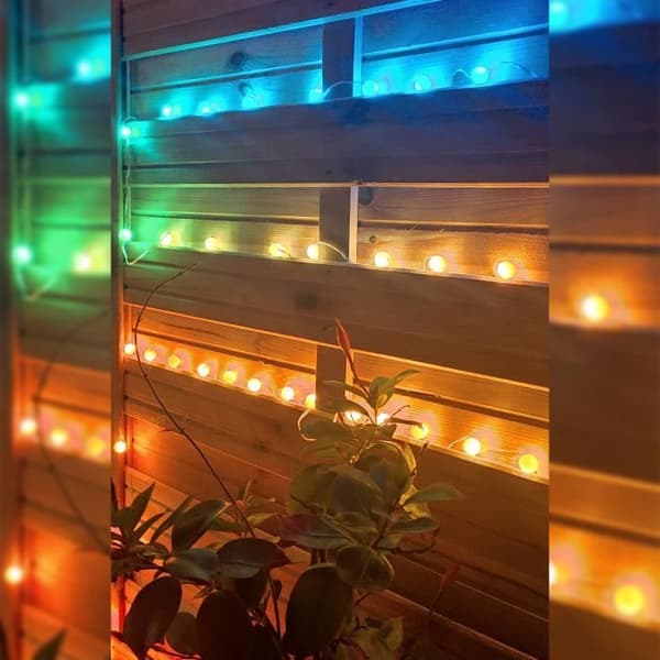 STRIP BUBBLAR LED FÄRGER ANSLUTNA 10M KSIX