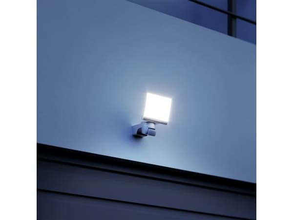 STEINEL XLED, Overflatebehandlet, Rektangel, 3000 K, IP44, Hvit