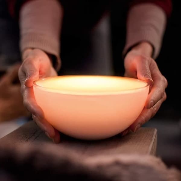 Bärbar Philips Hue Go-lampa Vit och Färg - Bluetooth-kompatibel - Alexa, Google och Apple Homekit