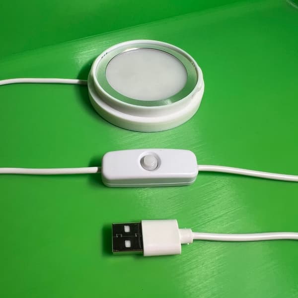 Moon bordlampe USB LED lys med av/på bryter