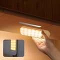 Miniatyrbild 2 av 5: Uppladdningsbar LED-vägglampa med magnetfäste