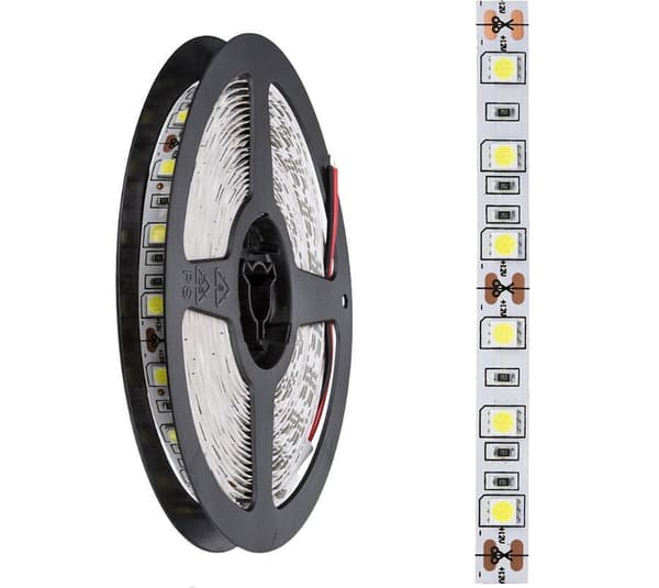 SÆT: LED-strimmel 5050 SMD kold hvid IP65, 60 LED / 14,4W / 960LM / 1 meter, 4m rulle + fatning + transformer
