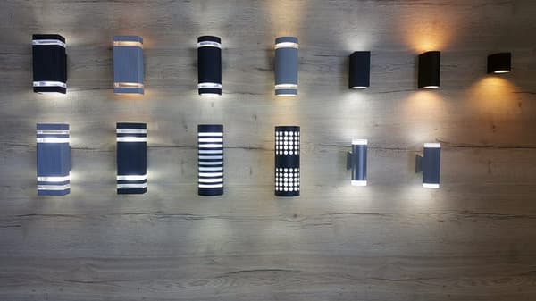 LED havelampe udendørs, 1-flammet LED væglampe IP44 sort 9110-1