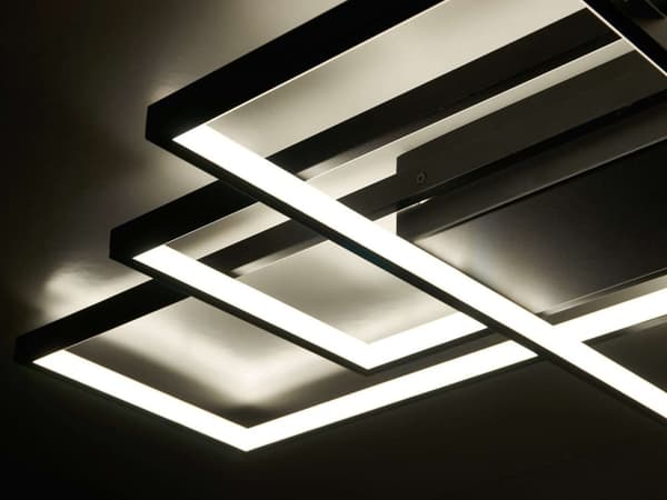 DÆMPBAR LED-loftlampe 130W Moderne firkantet loftlampe med fjernbetjening Pegasus