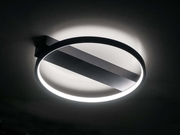 HIMMENNETTÄVÄ LED-kattovalaisin 33W Moderni pyöreä kattovalaisin kaukosäätimellä Taurus