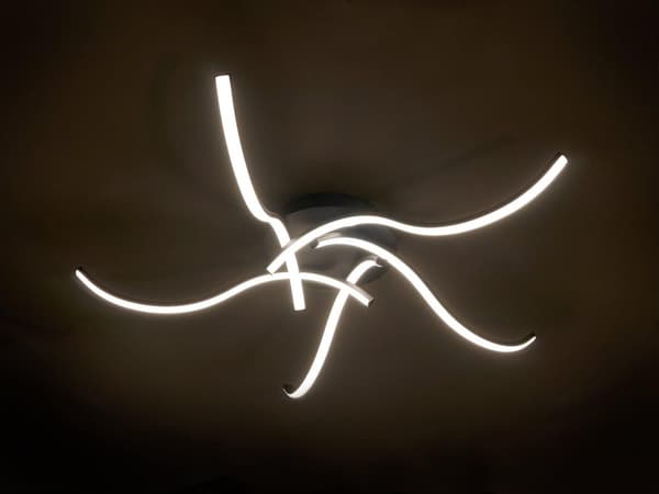 5-pærers LED-loftlampe 47W 4000K Moderne rund loftlampe med fjernbetjening, Istrien