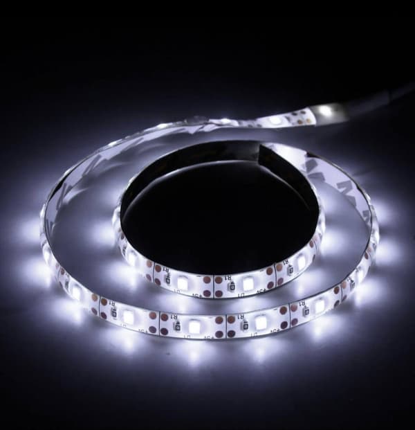 LED Slinga med Vit Belysning USB 3m
