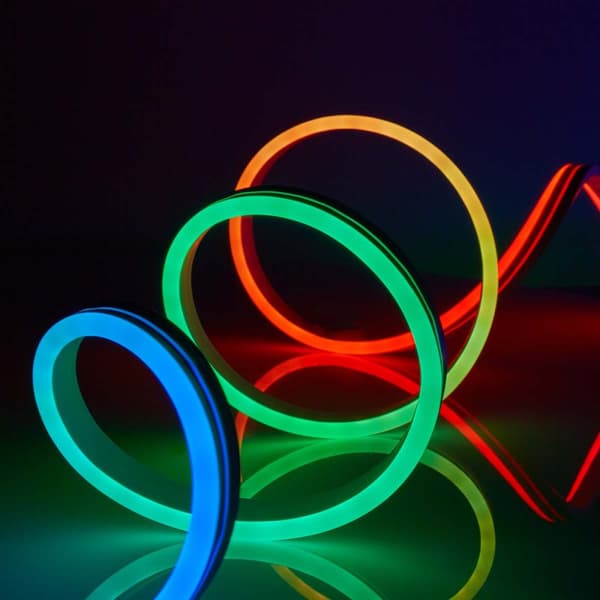 SiGN Smart Home WiFi RGB Utomhus-Slinga, IP44, 5m