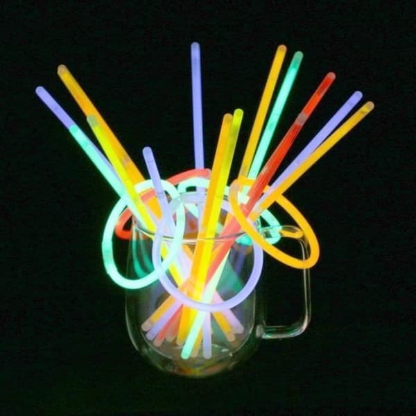 200st glow sticks, neon glow sticks armband för festdekoration, karneval, jul, födelsedag, mörk fest