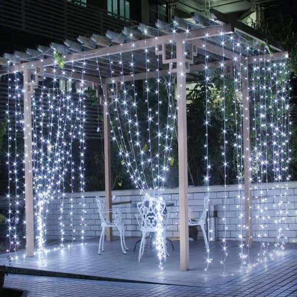Ljusgardin 300LED 3x3m med fjärrkontroll kallvit