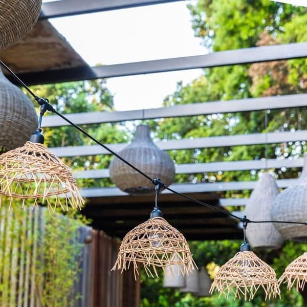Ljus girlang - LUMISKY - Hawaii Light - Anslutbar - Utomhus - Polyrattan lampskärm - 10 E27 LED glödlampor