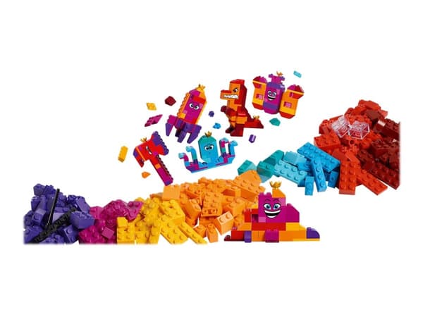 THE LEGO MOVIE 2 70825 - Queen Watevra's Build Whatever Box!