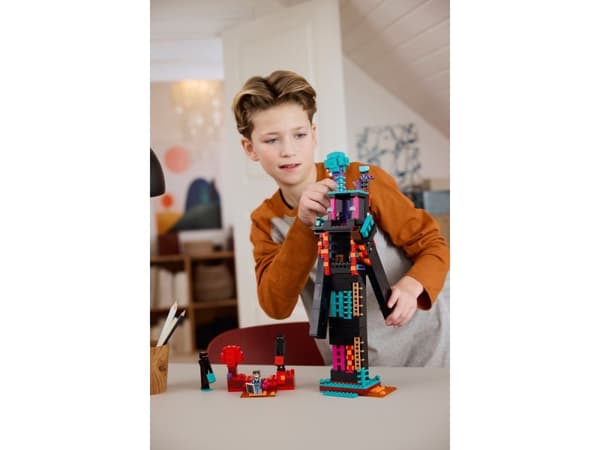LEGO Minecraft 21279 The Enderman Tower