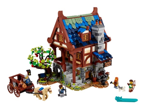 LEGO Ideas 21325 Medieval Blacksmith
