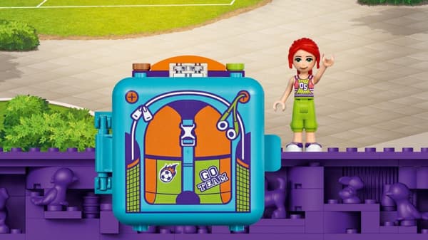 LEGO® Friends Mias fotbollskub 41669