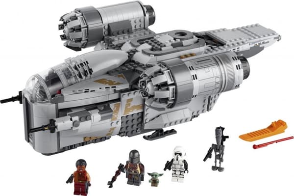 LEGO Star Wars The Manadlorian Bounty Hunter Transport 75292