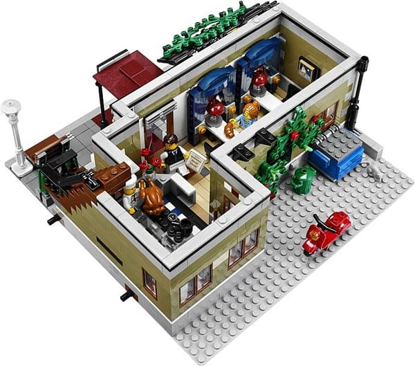 LEGO Vintage Creator Expert Parisian restaurant 10243