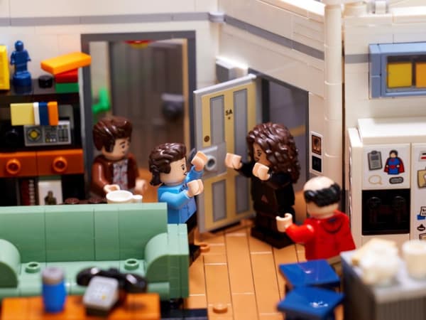 LEGO Ideas Seinfeld 21328