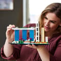 Miniatyrbild 4 av 4: LEGO Architecture Singapore