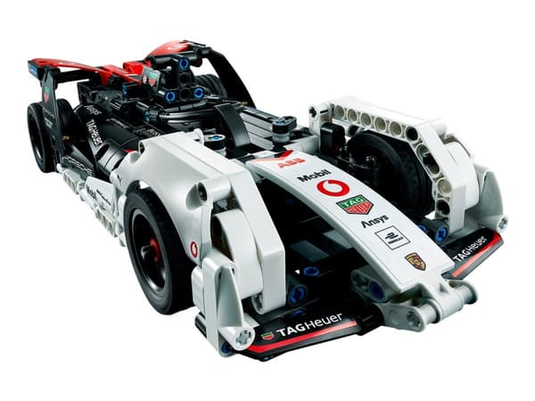 LEGO Technic 42137 Formula E® Porsche 99X Electric