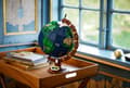 Miniatyrbild 4 av 4: LEGO Ideas Globen 21332