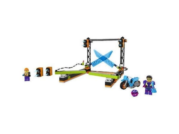 LEGO City 60340 Knife Stunt Challenge