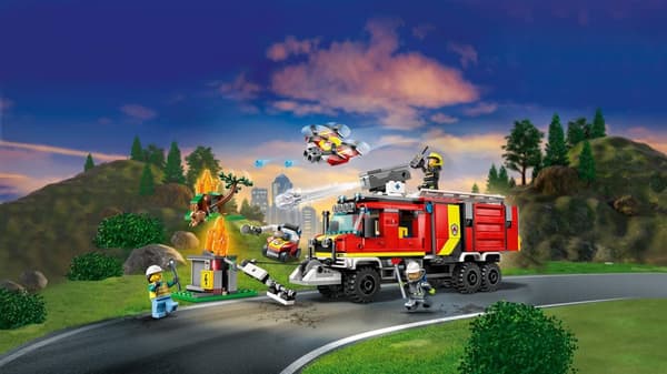 LEGO® City Brandchefens bil 60374
