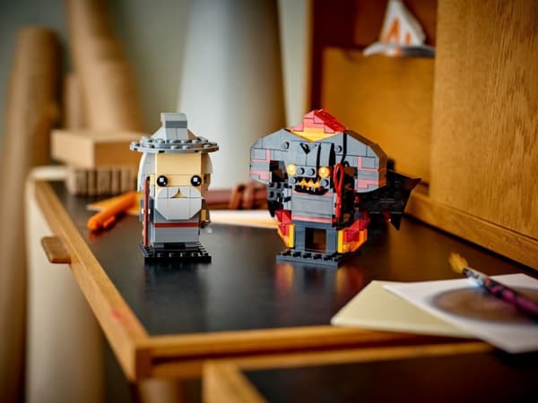 LEGO Brick Headz Gandalf the Grey & Balrog 40631