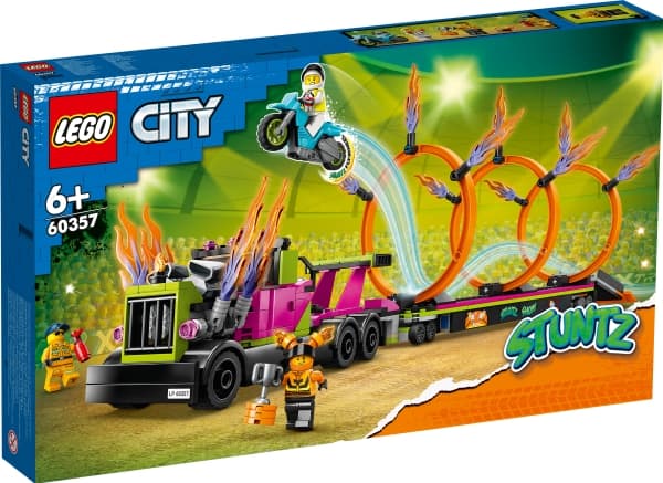LEGO City 60357 Stuntbil och eldring utmaning