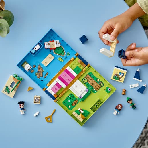 LEGO Disney Peter Pan och Wendys sagoboksäventyr 43220