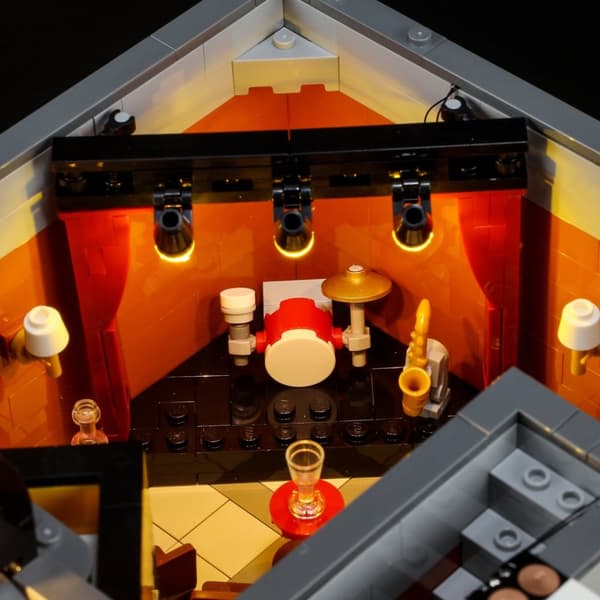 Belysning till Icons Jazzklubb 10312 LGK561