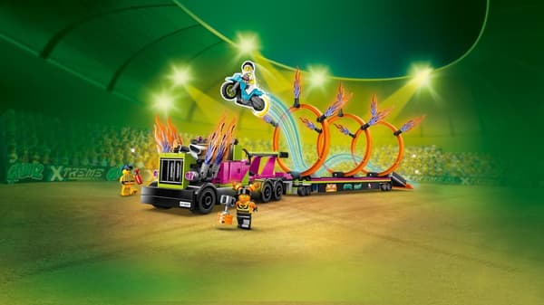 LEGO® City Stuntz Stuntbil och eldringsutmaning 60357