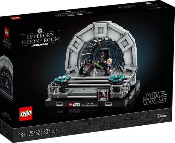 LEGO Star Wars Emperors Throne Room Diorama 75352