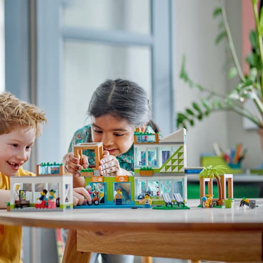 LEGO City Lägenhetshus 60365