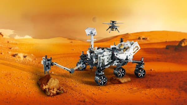 LEGO Technic NASA Mars Rover Perseverance