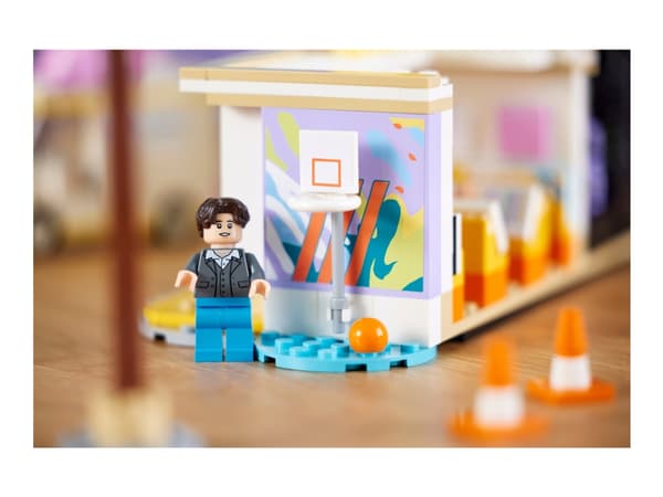 LEGO Ideas 21339 BTS Dynamite