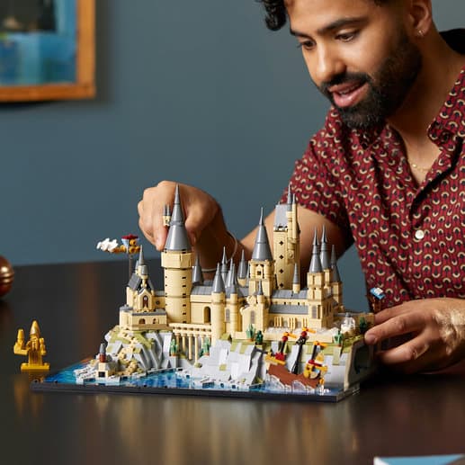 LEGO Harry Potter Hogwarts slott och område 76419