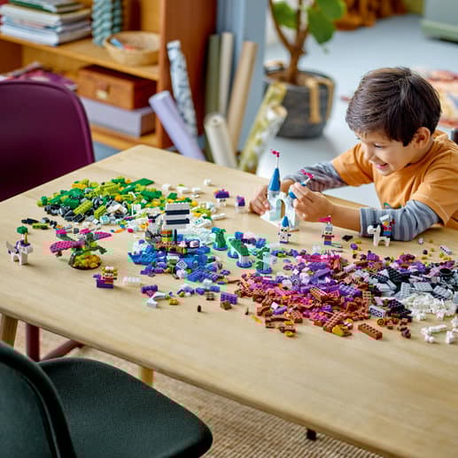 LEGO Classic Kreativ fantasivärld 11033