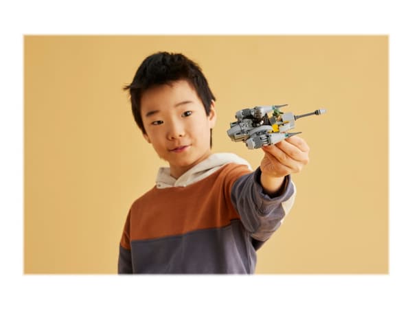 LEGO Star Wars TM 75363 Mikromodell av The Mandalorian’s N-1 Starfighter™